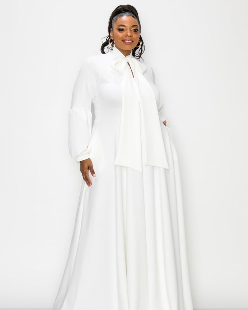 Front of a model wearing a size 1X Bella Donna Dress in Ivory by L I V D. | dia_product_style_image_id:288667